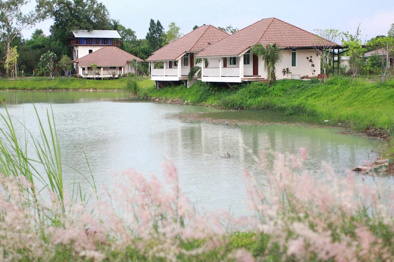 Pirom Lake And Resort Szimahaphot Kültér fotó