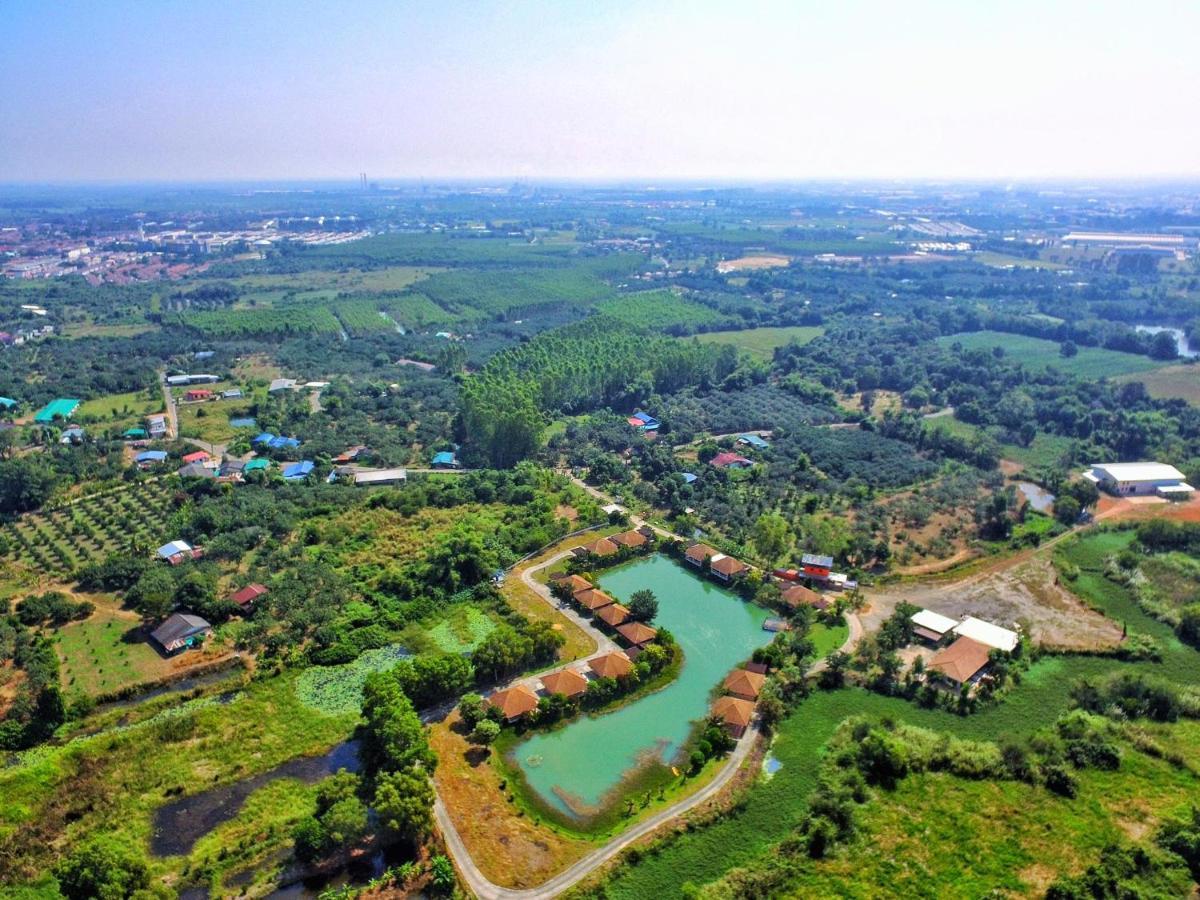 Pirom Lake And Resort Szimahaphot Kültér fotó